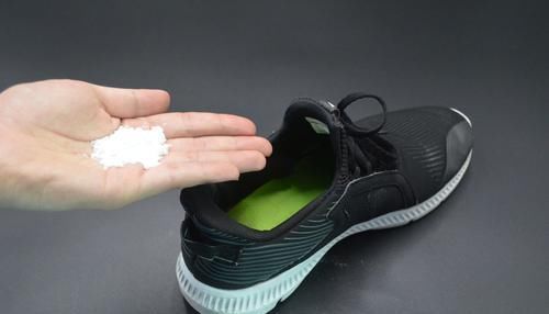 异味|不管鞋子有多臭,只需撒一把,几分钟去除鞋臭味,早学早受益