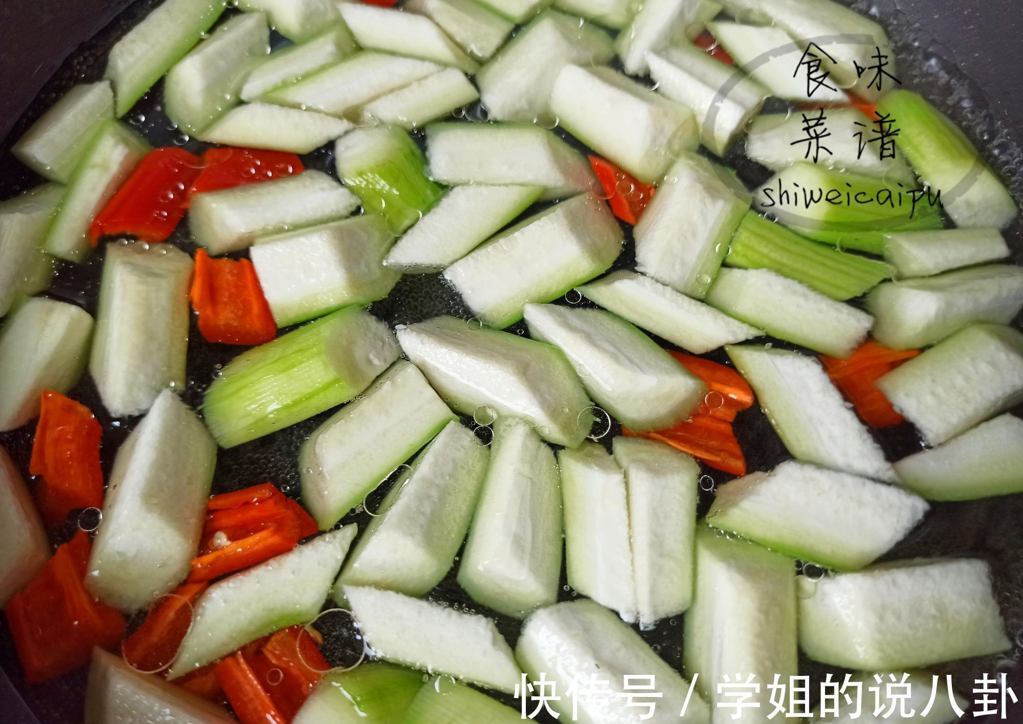 三伏天养生|三伏天养生,建议每天吃点清淡的,教你3种家庭小炒,健康度夏天