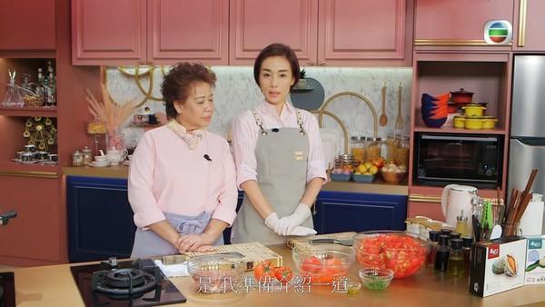 美食|夸张！TVB人气女星美食节目用40个番茄做茄牛汤，网友太浪费