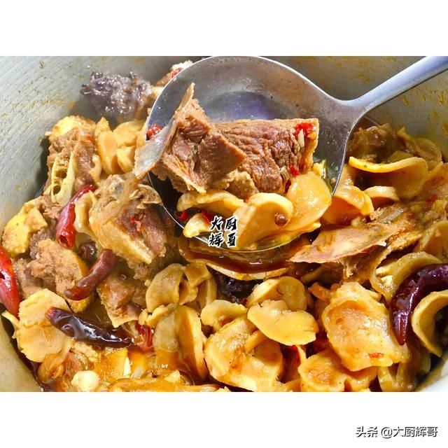  冬季里，这两种食材不要错过，东北人都爱吃，筋道弹牙还营养