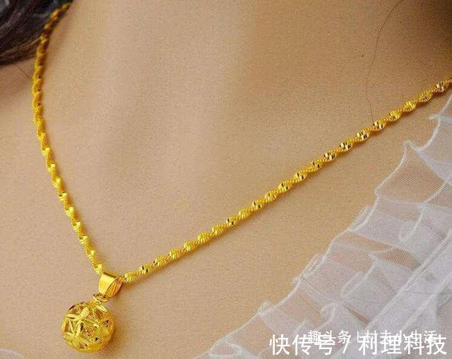 汗液 黄金项链你还天天戴吗现在知道还不算晚,太重要了