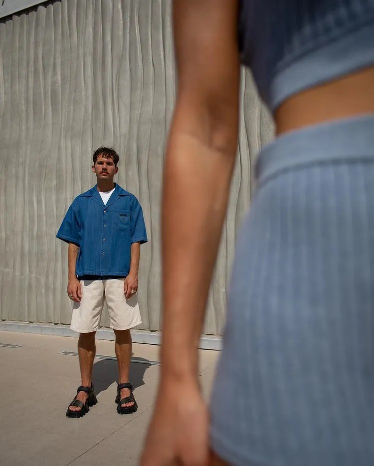 平庸|烂大街≠平庸，手把手教你将「古巴领衬衫」穿出不同风格