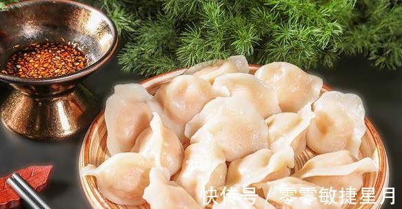 萝卜饺子好吃有诀窍,教你饺子店不外传的做法,鲜美多汁,没怪味!