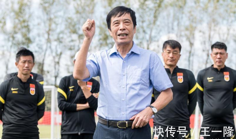 蒯曼|刘国梁有面,国际乒联给4人外卡,3位00后得到锻炼,陈戌源学着点