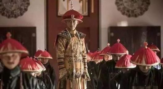  乾隆|乾隆的突发奇想，造就了瓷器“大杂烩”，也造就了惊艳世界的国宝