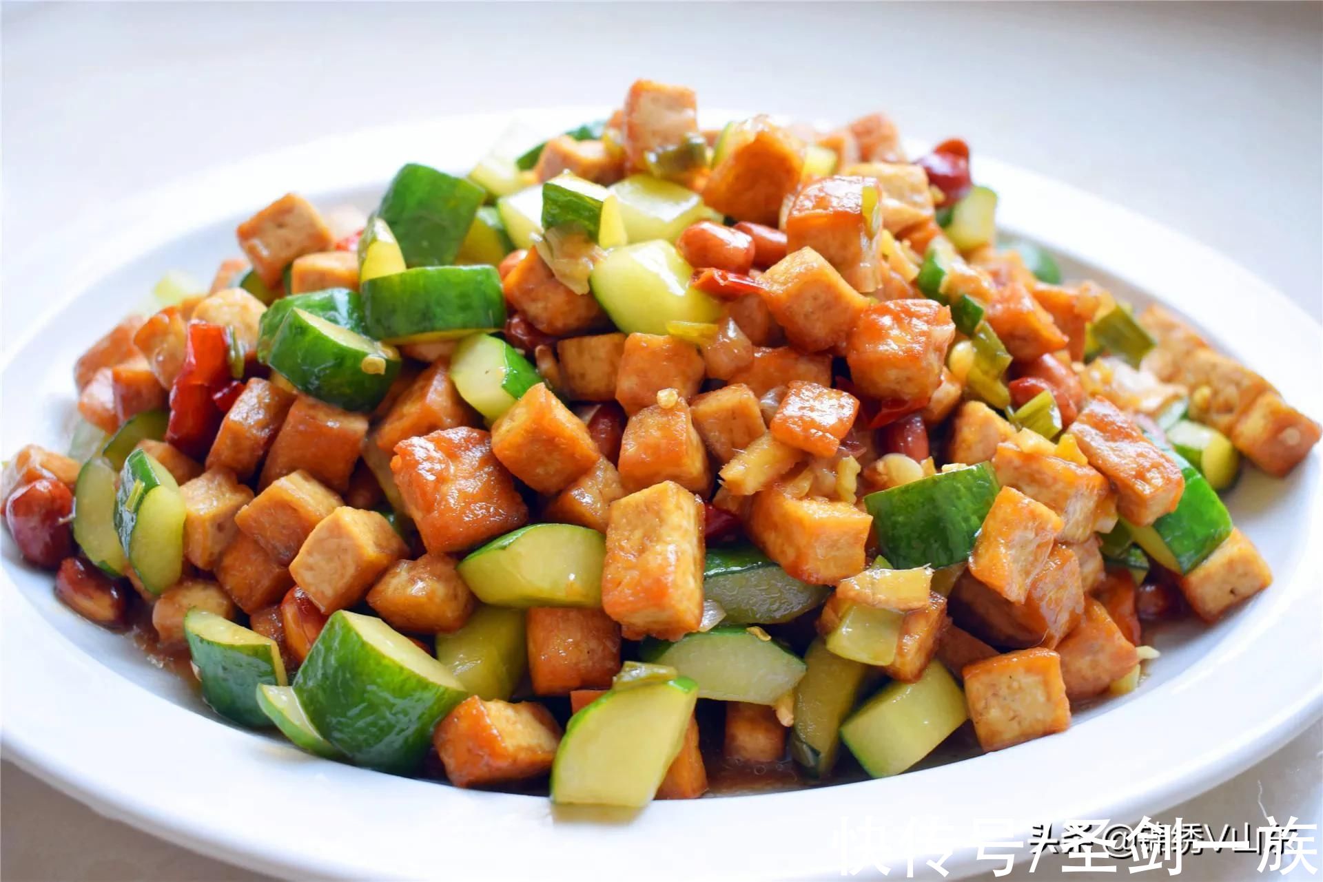 天寒地冻吃口热的,这12道简单炒菜,暖身心滋养脾胃,家常又好吃