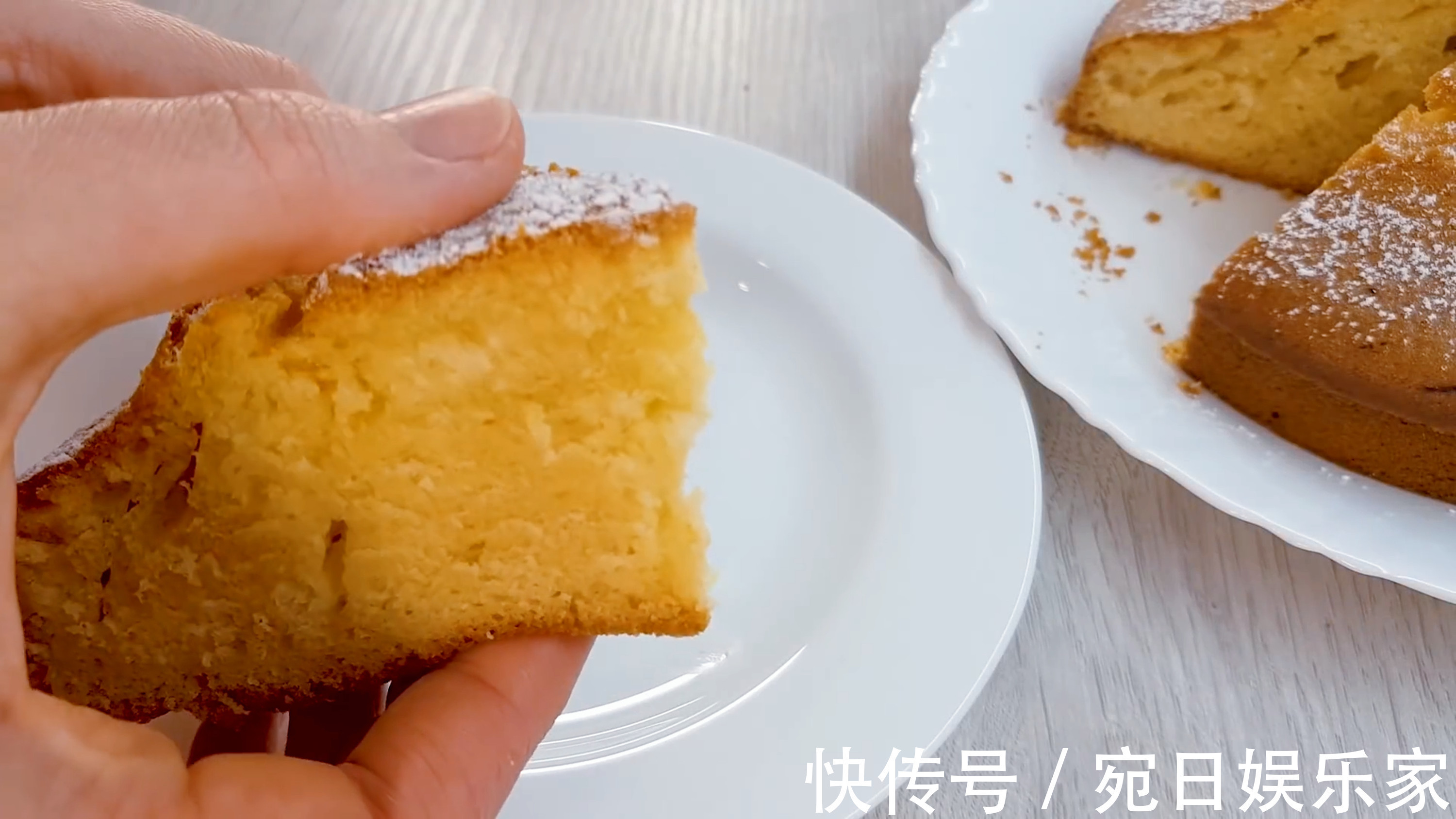 泡打粉|蛋糕懒人做法，不需要打发蛋白，照样松软香甜，蛋香味十足