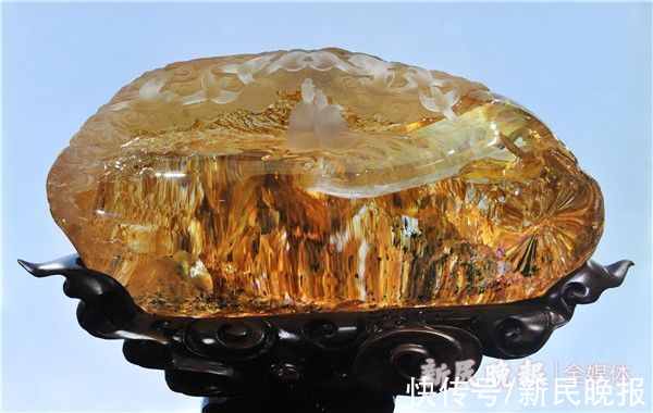 水晶|在巴西水晶上诉说敦煌故事，沈德盛向世界展示传统海派雕刻之美