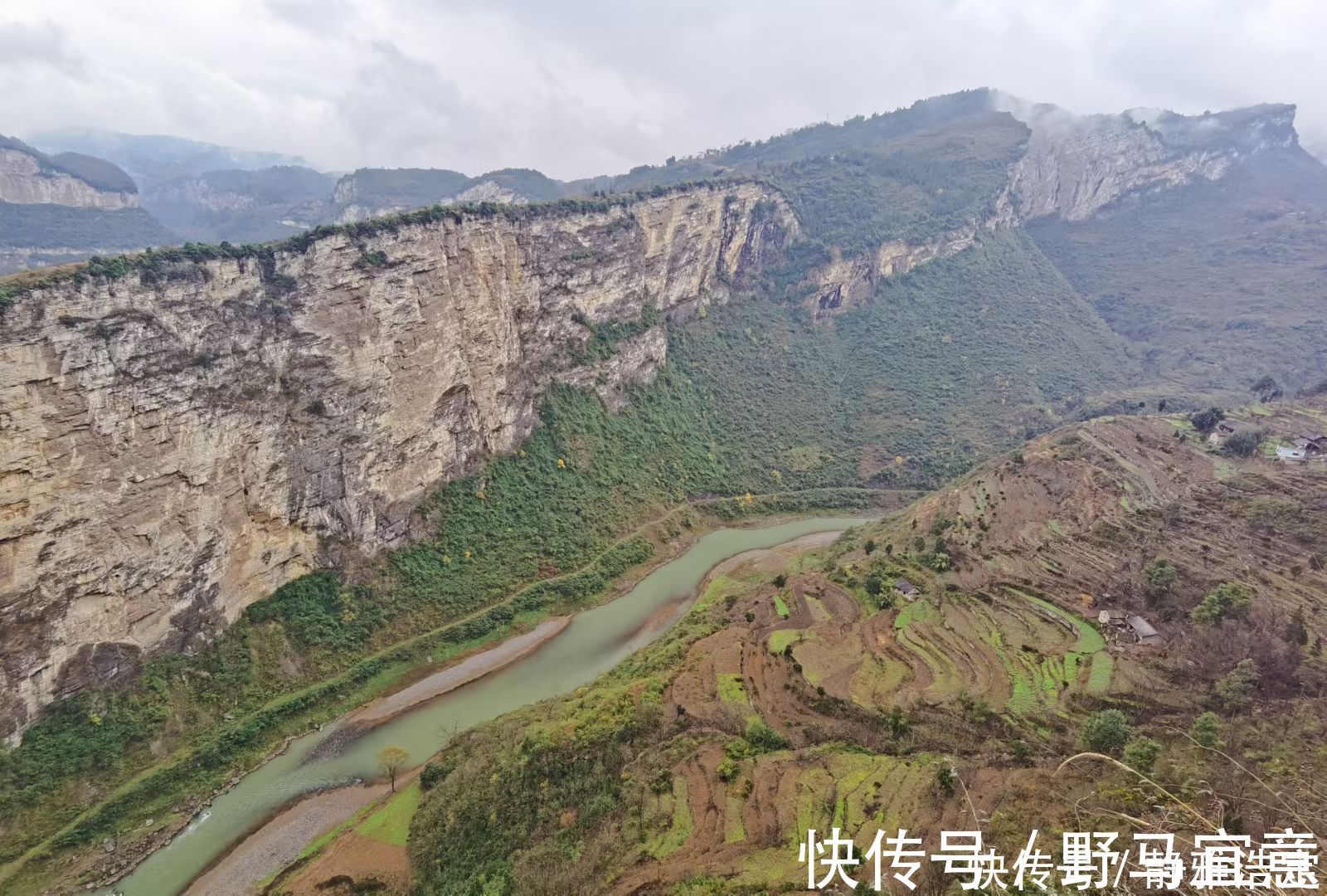 自然景观|鸡鸣三省大峡谷，入选四川100大最美景观，成为1处旅游佳地