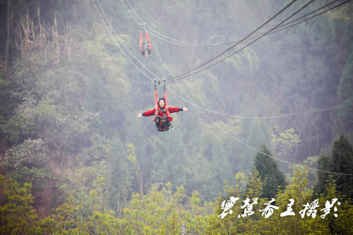 解密潼南的陈抟故里景区，来这里观赏油菜花海已成了水陆空全覆盖