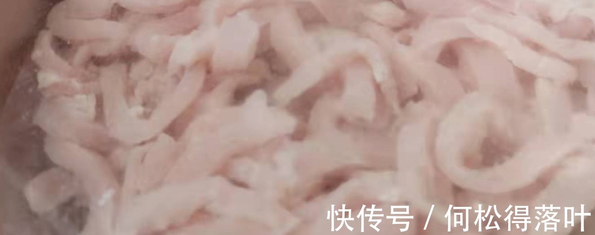 榨菜炒肉丝|榨菜炒肉丝的经典做法，色香味俱全，这就是干饭人的下饭菜！