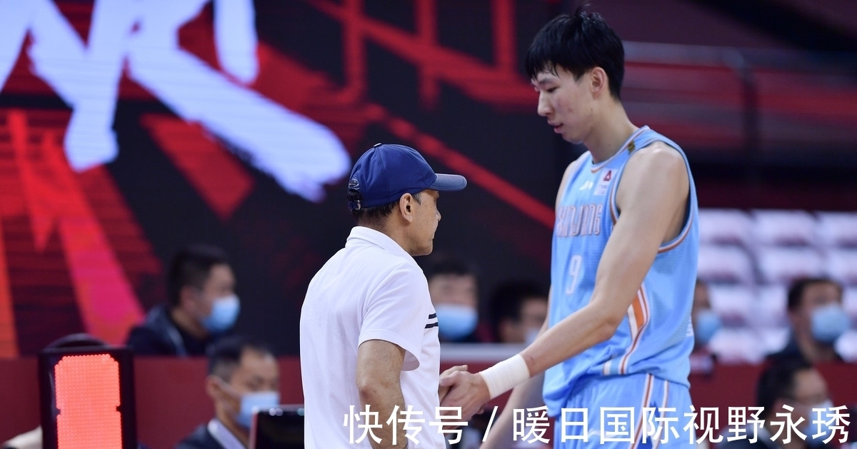 遇难|CBA周琦签约遇难题！新疆男篮做不到周琦要求，出工不出力成定局