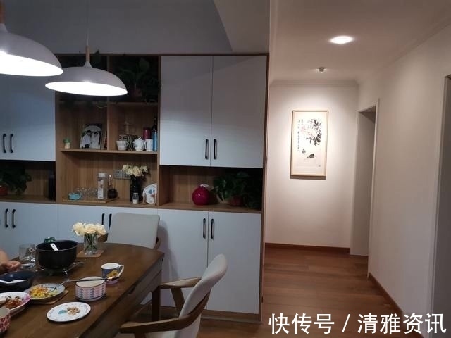 电视背景墙|一家三口终于幸福入住,电视墙非常实用,再多东西都能装,晒晒