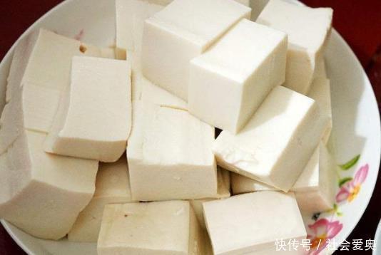 健康的人|专家忠告女性45,紫菜豆腐汤要“贪喝”,补钙补镁、备战更年期