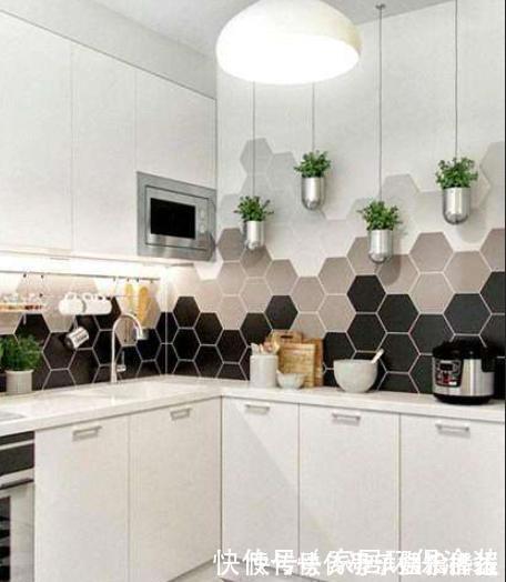 厨房|厨房就得这么装,5款瓷砖铺设案例,让厨房瞬间变好看,爱上做饭