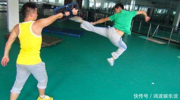 家里再穷,也最好要给孩子买3种东西,不然会让孩子变自卑