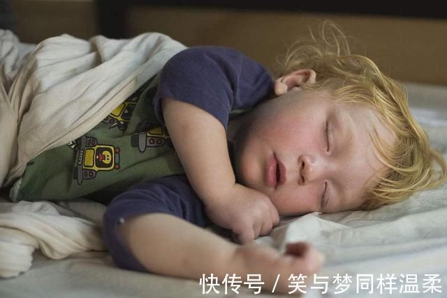 睡眠质量|孩子进入“骨发育黄金期”，有三个“猛长信号”，抓住能多长5cm