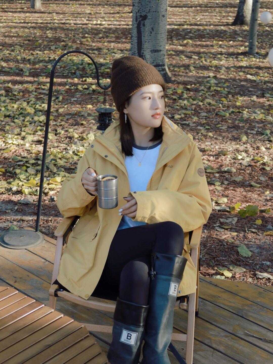 运动裤 冬季来一件冲锋衣,青春活力美感十足,就不要再犹豫不决了