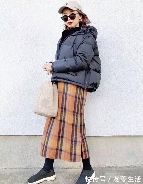 半身裙 仅156cm的她,凭什么会穿?日本素人“显高穿搭”,惊艳高级