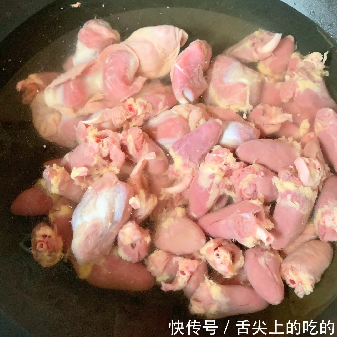 你吃过这样的鸡杂吗?不仅没有腥味还十分美味,简直好吃得没话说