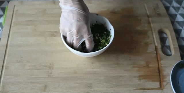 肾衰|8岁男孩,突发肾衰,母亲悔哭不已,告诫:孩子4个地方不能打