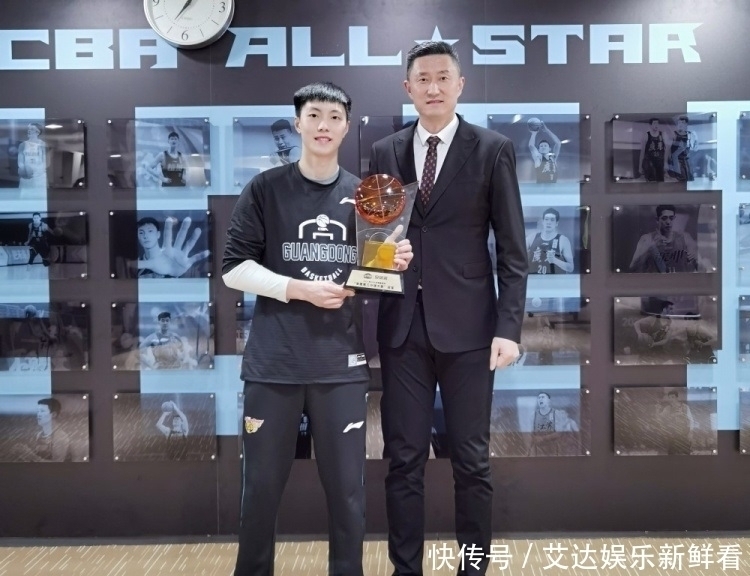 易建联|他才是易建联的接班人?23岁小将深受杜锋喜爱,不是张镇麟