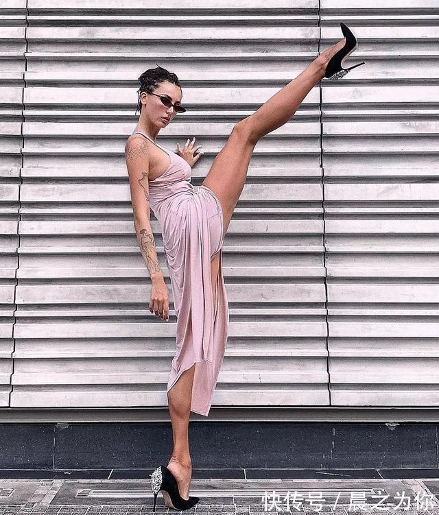 瑜伽女神腿长一米八,羡慕嫉妒啊!这样练你也有美腿