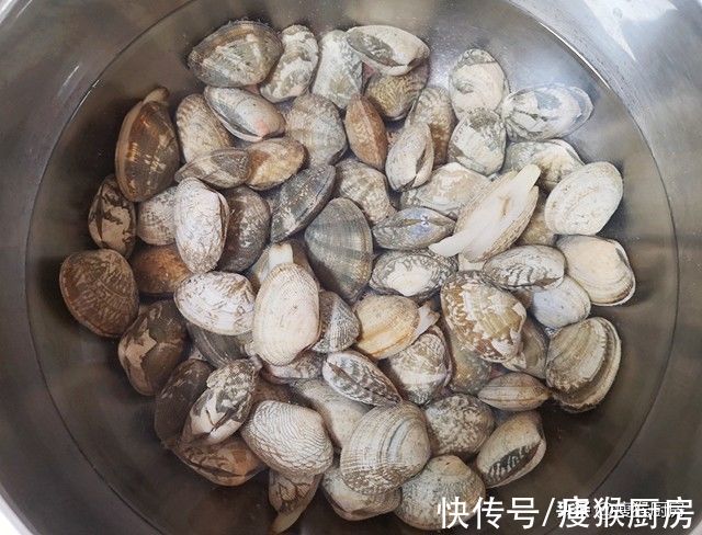 花甲|过年了，分享4道下酒小凉菜做法，端上桌比大鱼大肉抢手多了