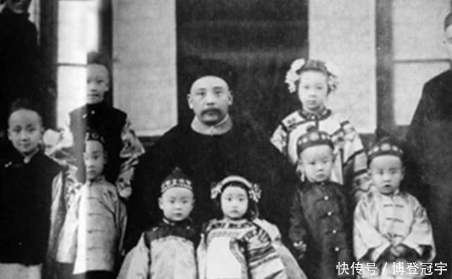 人物|袁世凯家族老照片:后院一妻九妾,孙子是名震世界人物!