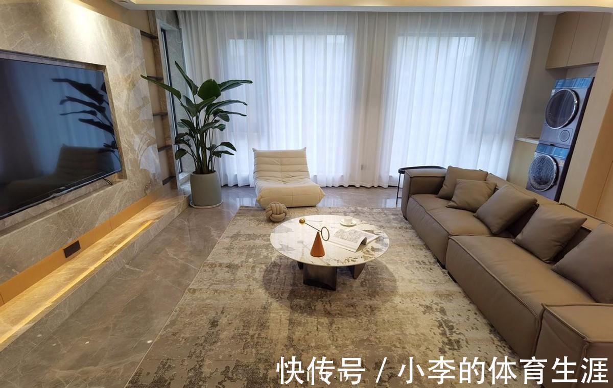 打通|真纠结，阳台和客厅打通变大横厅，采光很好但洗衣晾晒如何解决？