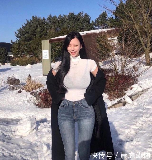 身材|身高176cm女生，坚持健身4年打造“葫芦形”身材，果然自律才自由