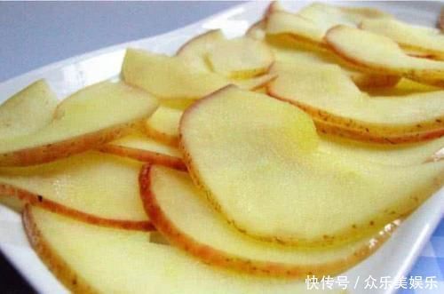 苹果和此物一起煮,每天一碗,口臭没了,失眠好了,胖人越吃越瘦