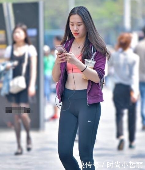 身姿|最近瑜伽运动裤,是不是成为了新流行