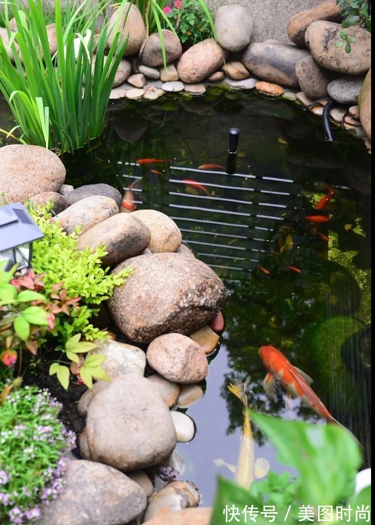 防腐木|为了这个45㎡小院子，坚持买了一楼，打造成花园后比别墅还好看