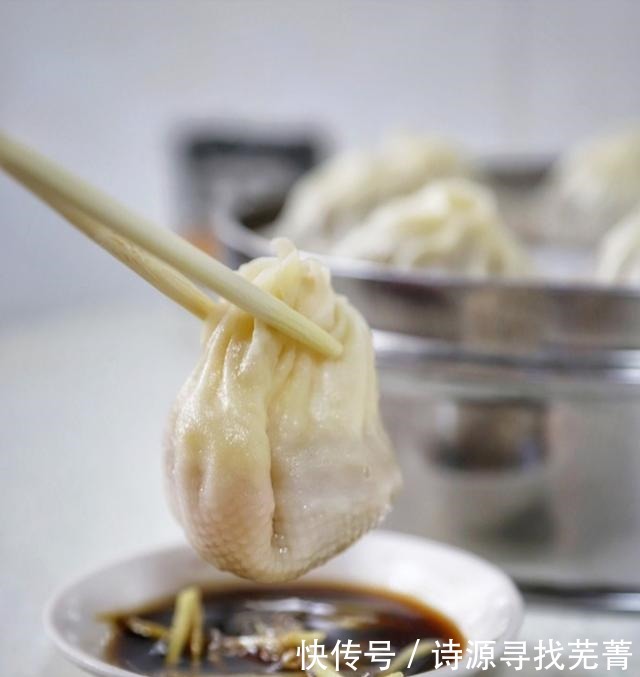 走街串巷遍寻美食,舌尖上的武汉,果然名不虚传!