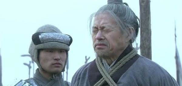 君臣&刘邦称帝后,为免父亲向自己行跪拜礼,想出一法子,后世沿用千年