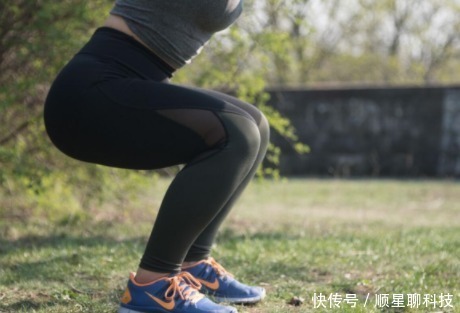 摄入量|想要膝关节炎“少折腾”,这几类食物最好少吃,别太贪嘴