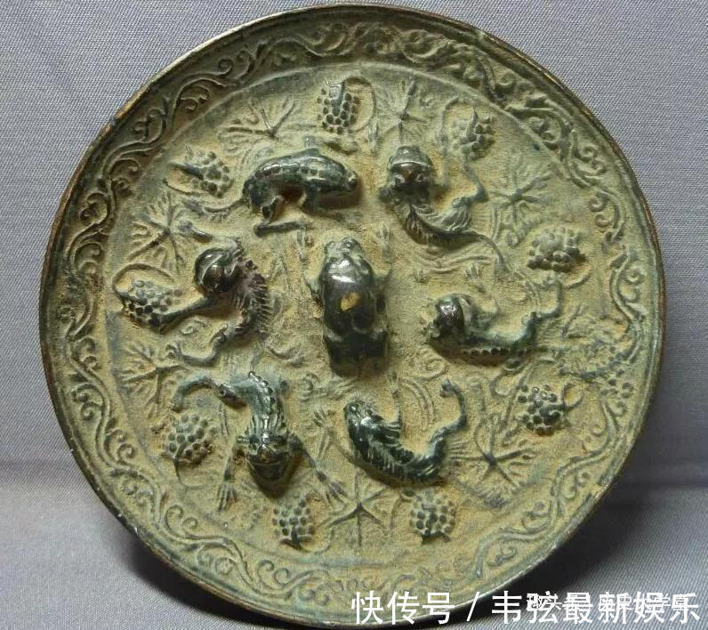 古人@古人梳妆打扮所用的“铜镜”,真的昏黄模糊看不清吗