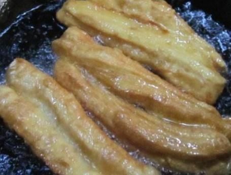 健康|原来油条的做法是如此简单,这样做,松软又好吃,健康又营养