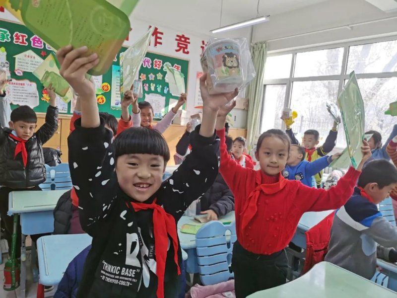 李沧路小学：蒙养小学士养成，“盲盒”送惊喜