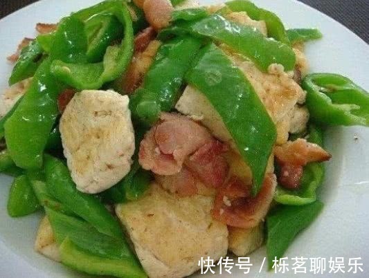 女人|炒青椒加一宝,女人常吃,大肚子平了,子宫干净了,皮肤也好!