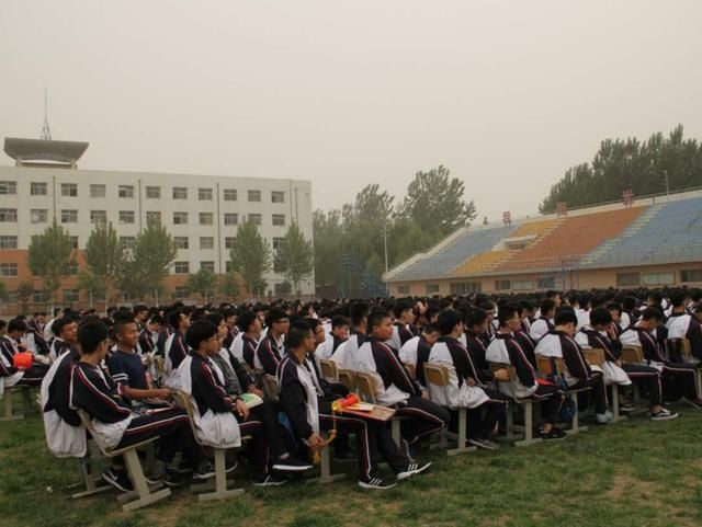 专注力|要是学生没天赋，父母不要让他提前上学，尽量培养孩子5种能力