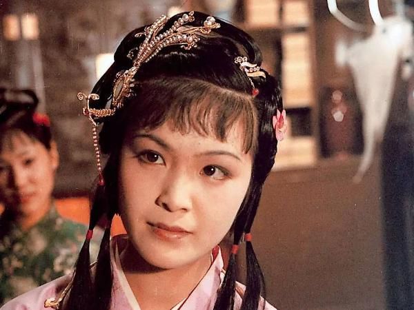 红楼梦贾府四千金的名字连着读,竟隐藏1个秘密,悲惨结局早注定