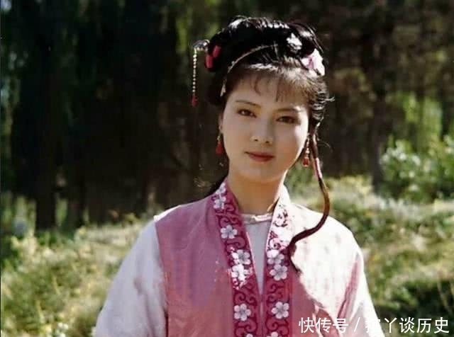 不翼而飞|实锤:查抄大观园时那条不翼而飞的汗巾坐实了告密者就是袭人