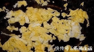 烧菜|这道菜我每星期都会做一两次,儿子爱吃又可以当饭吃省得烧菜了!