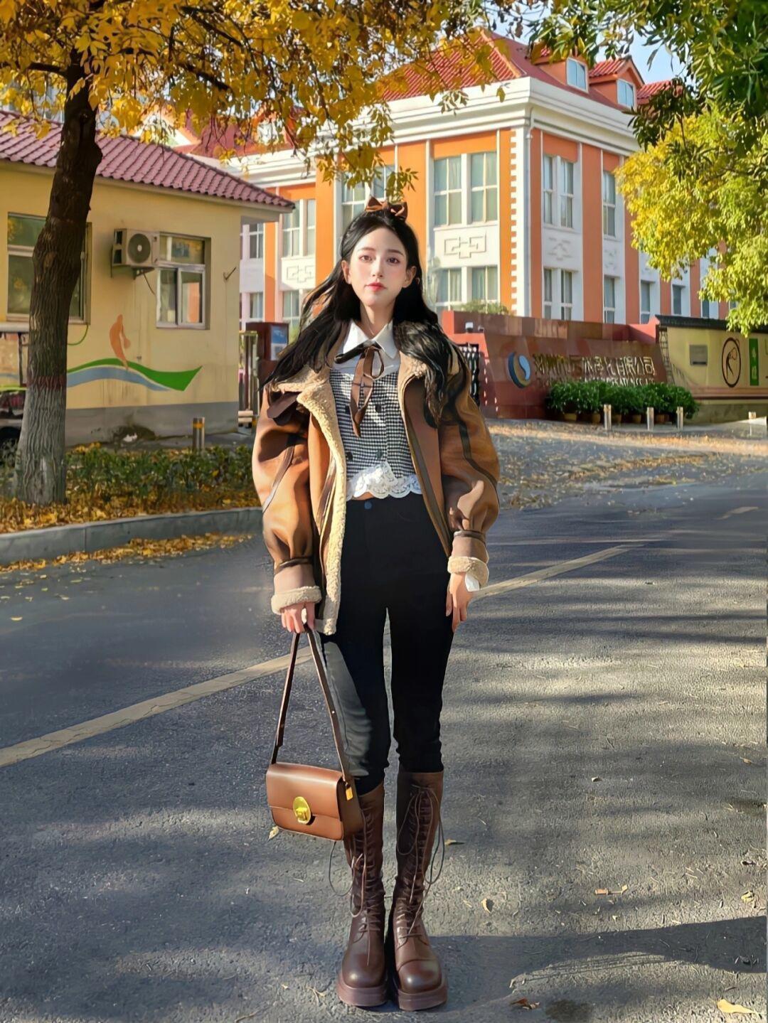 美女|今冬最迷人的一双鞋:长筒靴,尤其是这3色,真是绝了!