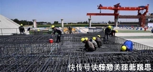 目光&西方人疑惑:给西部修铁路又不赚钱为何还不停的修?看国家的考量