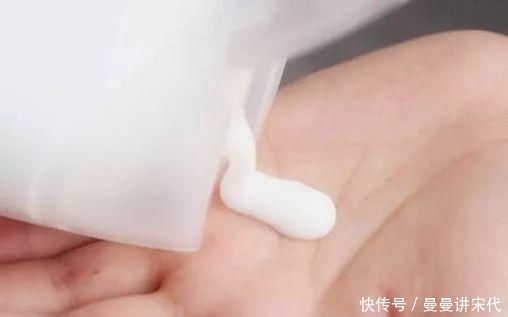 洗头洗澡,多久洗一次最科学很多人都洗错了…!