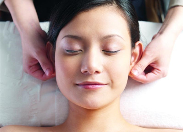 三角区|睡觉之前,揉揉这里,男性越揉越强壮,女性越揉越年轻!