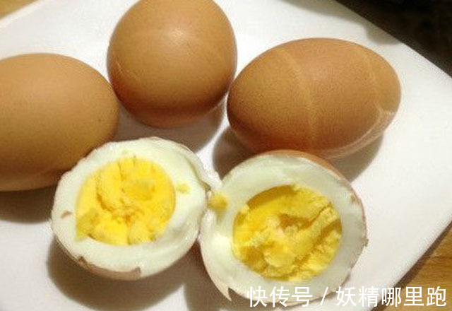 身心健康|早餐吃煮鸡蛋，补充身体营养，谨记有1种鸡蛋不要再吃了